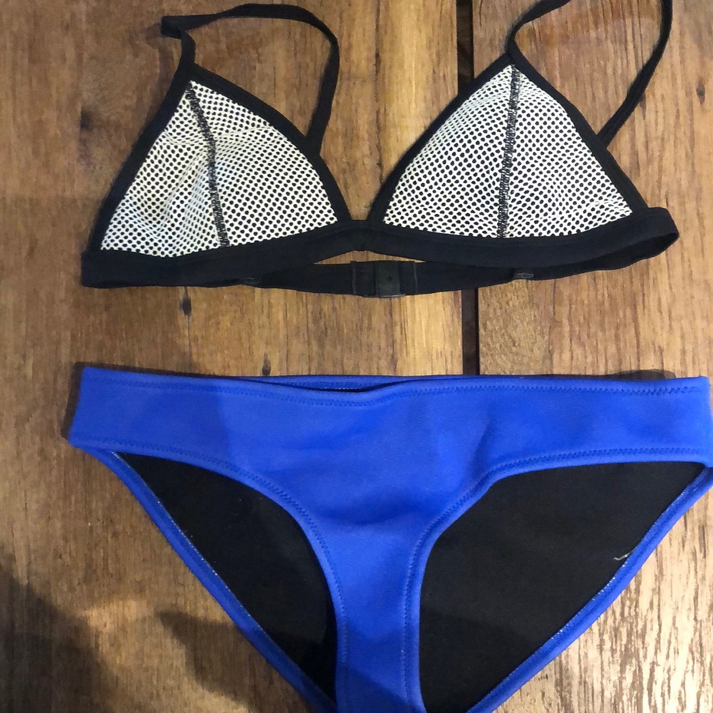 triangl bikini